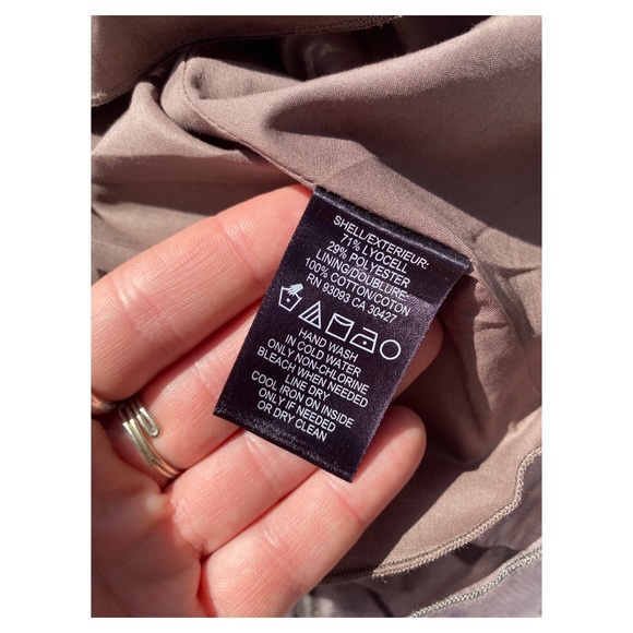 Nic + Zoe NWT Pleated Mushroom Colored Skirt - Picture 7 of 8